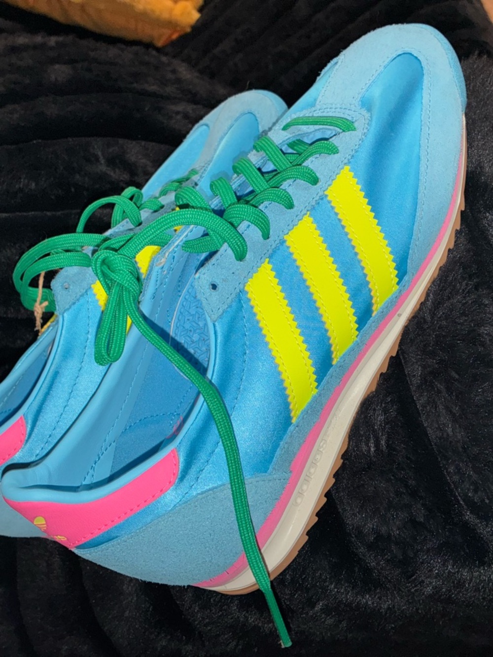 adidas Women’s Light Blue Sneakers with Yellow Stripes and Pink Accents